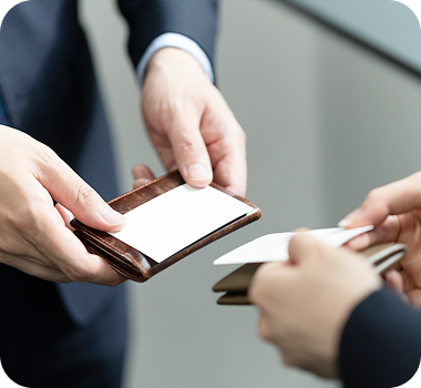 名刺交換の様子