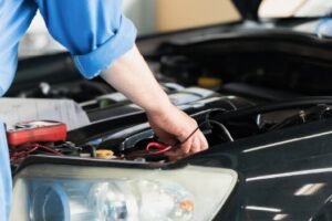 ディーラーでDMを活用するメリットは？効果を高めるポイントを解説